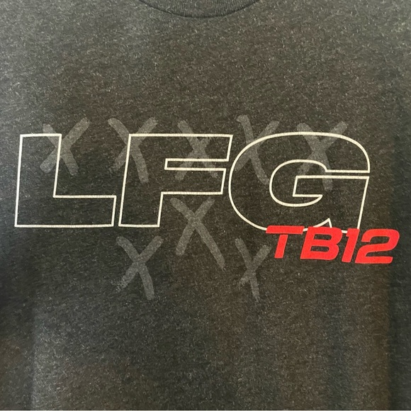 Brady Brand “LFG TB12” Wordmark Men’s Short Sleeve Black Crew Neck T-Shirt. Med. - Picture 3 of 8